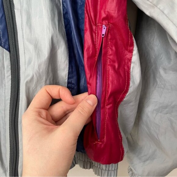Vintage 80s REEBOK Windbreaker Jacket with Removable Sleeves Size L - Picture 11 of 14